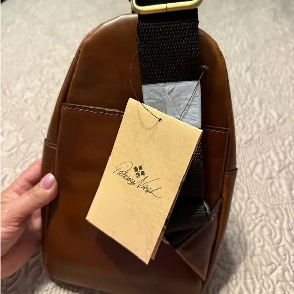 New Women Patricia Nash Brown Leather Sling Bag - Picture 2 of 4